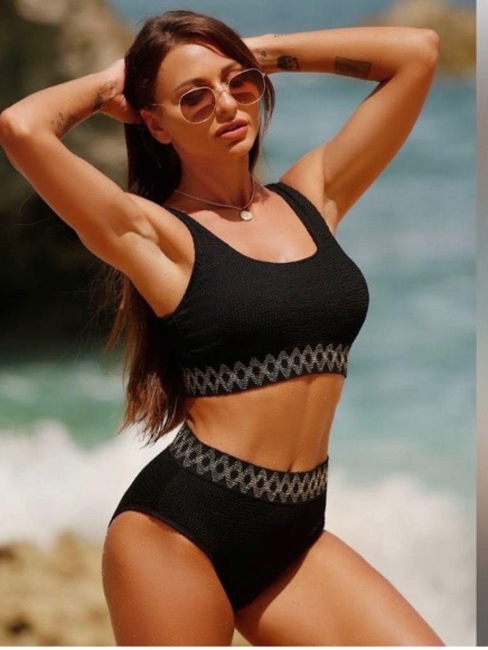 Cupshe Ribbed Swim Set with Gold Glitter - Picture 2 of 8